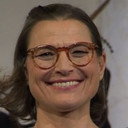 Julia Urban als Anna Rissbacher