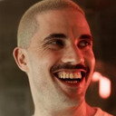 Dominik Fellmann als Frank