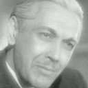 Manuel Arvide als Don Miguel Olazabal