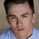 Davis Michael Thomas als Brad