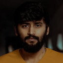 Subash Selvam als Vikram