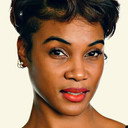 Nastashia Fuller als Angel's Mother