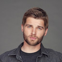 Mike Vogel als Jack