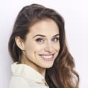 Kelsey Reinhardt als Ginger