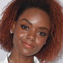 Ashleigh Murray als Loryn