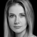Ирина Линдт als Yuliya