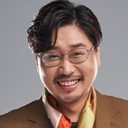 Shin Jun-Chul als Gangster