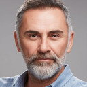 Atilla Saral als Hakan