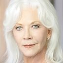 Linda Thorson als Eva