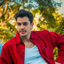Victor Lamoglia als Pedro