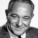 Alan Reed als Detective (uncredited)