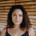 Ngaire Pigram als Leonie