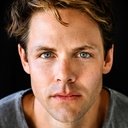 Lachlan Buchanan als Jesse