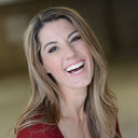 Tomi Lavinder als Lillian Miller