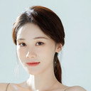 Zhou Hui als Kitty