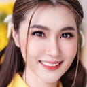 Primrata Dej-Udom als Phakkhinee