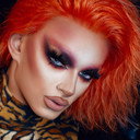 Krystal Versace als Self