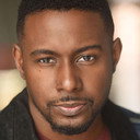 Tyrone Betters als Miles