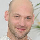 Corey Stoll als Shnaider
