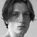 Kosmas Schmidt als Tom