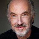 Richard Thériault als Mr. Moreau