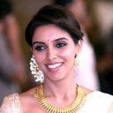 Asin Thottumkal als Sanjana Singh