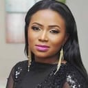 Lami Philips als Eniola's mother