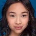 Emmy Liu-Wang als Paige