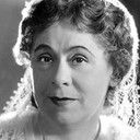 Florence Arliss als Lady Mary Beaconsfield