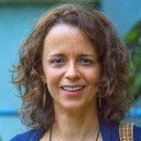 Dani Barros als Enfermeira