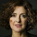 Amaia Lizarralde als Laura