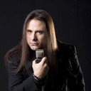 Andre Matos als Vocalista