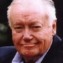 John Frawley als Policeman