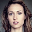 Magdalena Kielar als Karolina