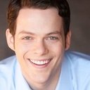 Chris Cook als Narrator (voice)