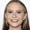 Grace Schnitzius als Allison