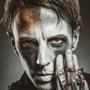 Christian Jost als Falk Maria Schlegel (keyboards)