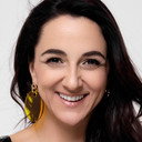 Renata Bravo als 