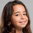 Beren Gökyıldız als Melek Akçay / Turna Güneş