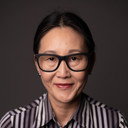 Sel Hiew als Jing (Farmer Lady)