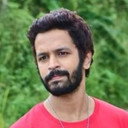 Nino Jayakodi als Afghani Youth