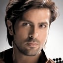 Harman Baweja als Yogesh Patel