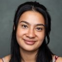 Kiara Nicole Pillai als Rowdy Student