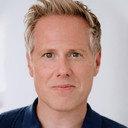Jim Annan als Intelligence Officer (uncredited)
