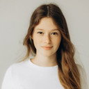 Nelly Hoffmann als Anna Schulz
