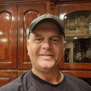 Shawn Loutsis als Queen's Night Guard