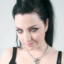 Amy Lee als Fan (voice)