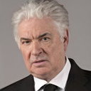 Mário Jacques als Dr. Mateus