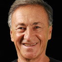 Yalçın Özden als 