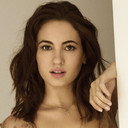 Ivana Baquero als Marnie